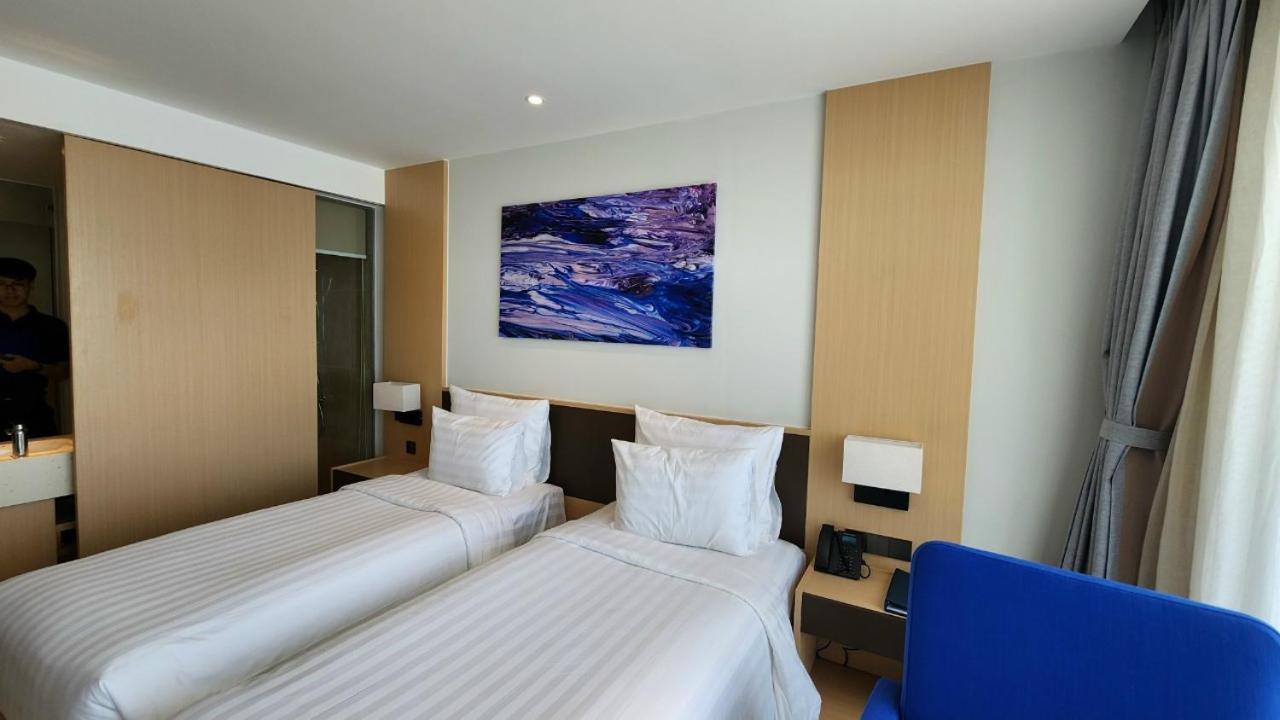 Arena Cam Ranh Beach Resort Mieu Ong Exterior photo