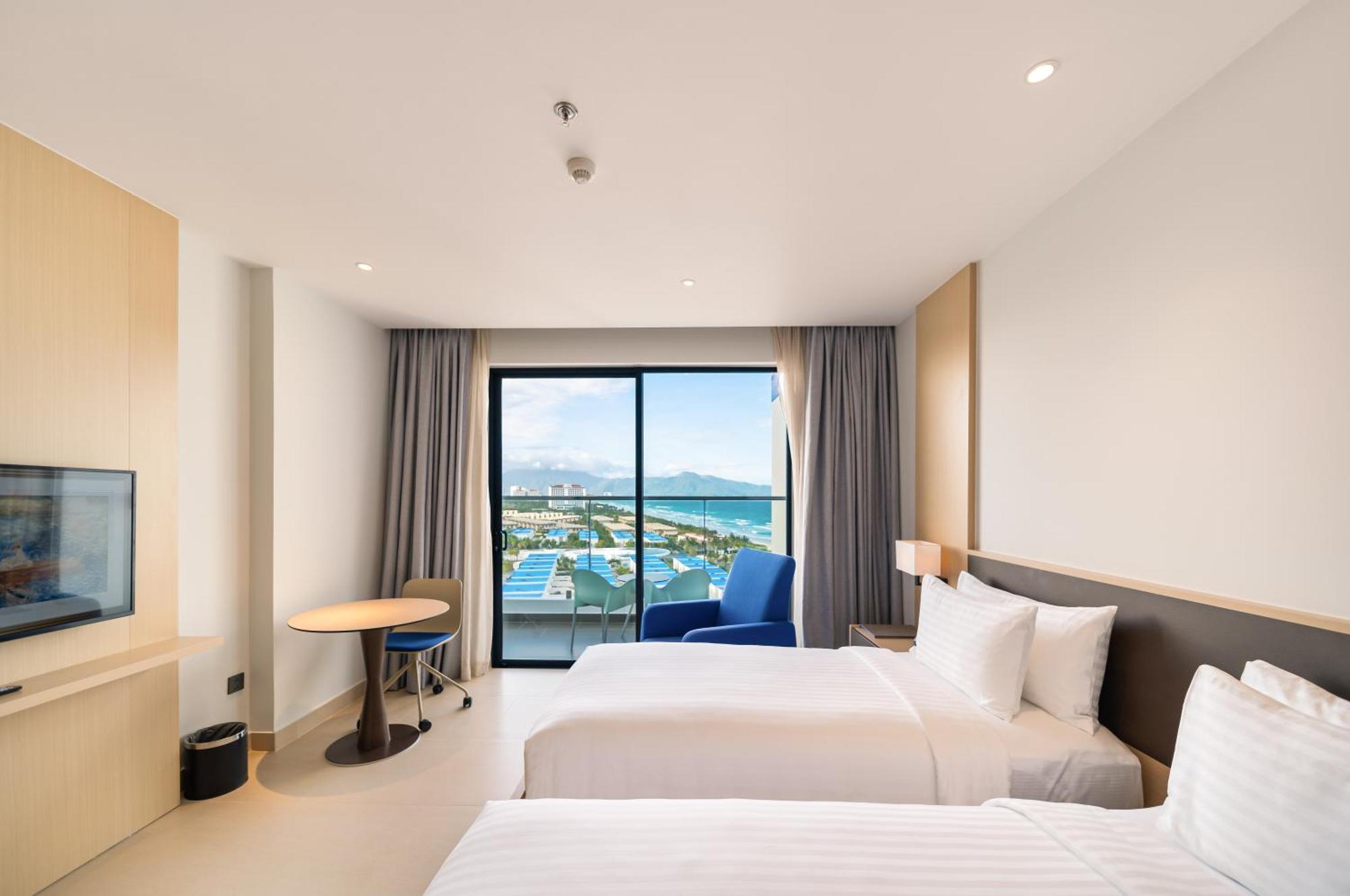 Arena Cam Ranh Beach Resort Mieu Ong Exterior photo